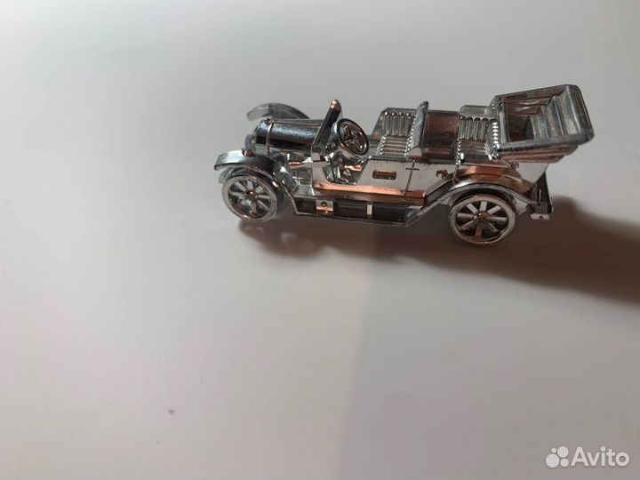 Автомобиль Руссо-Балт С-24/30 в масштабе 1:43