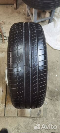 Michelin Primacy HP 215/55 R16