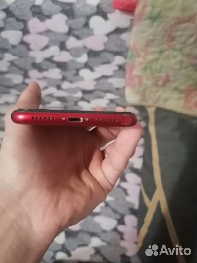 Телефон iPhone xr 64 gb