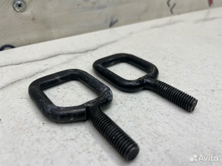 Скобы капота E81 E87 E90 E92 E60 E63