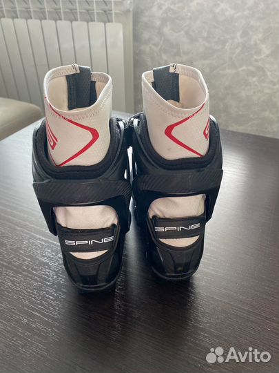 Лыжные ботинки коньковые spine 37