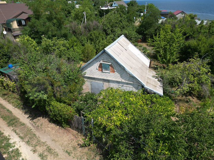 Дача 26 м² на участке 8,2 сот.