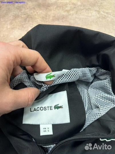 Ветровка Lacoste: стиль без компромиссов