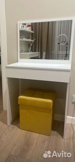 Трюмо трельяж зеркало. Туалетный столик с ящиком