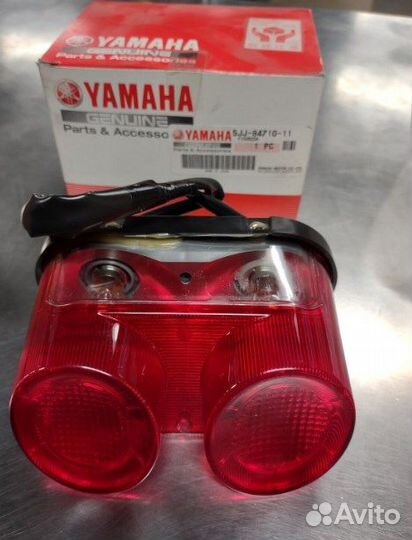 5JJ-84710-11 Yamaha Задний фонарь