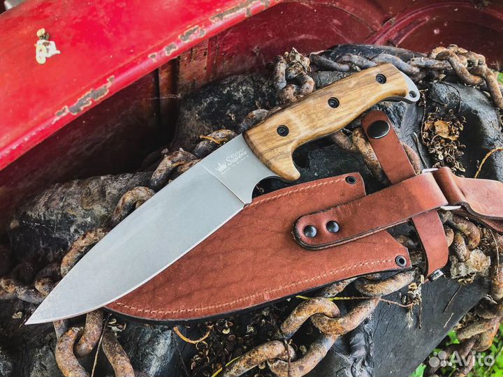 Нож Shark из стали PGK