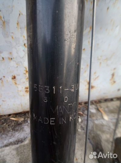 Стойки б/у Киа Спортейдж 3, Хундай IX 35