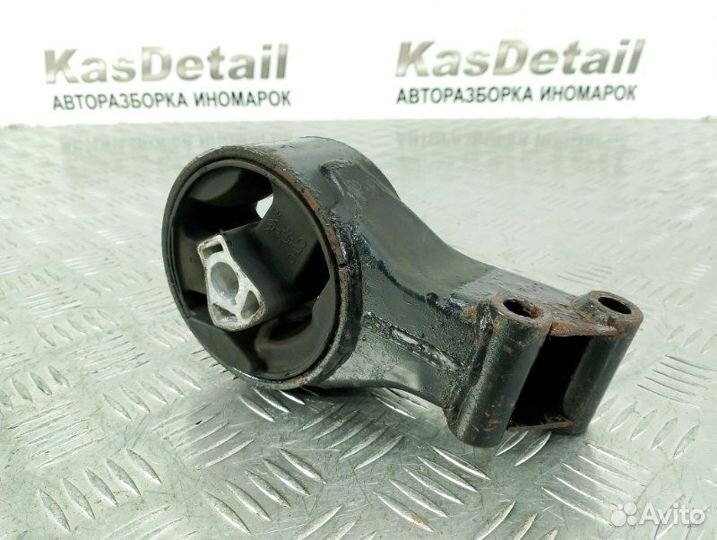 Подушка двигателя Chevrolet Cruze седан F16D4 2009