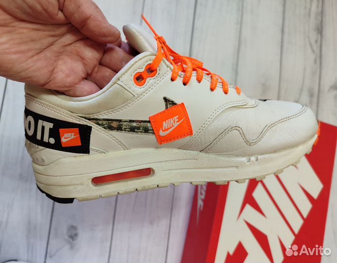 Кроссовки Nike AIR MAX 1