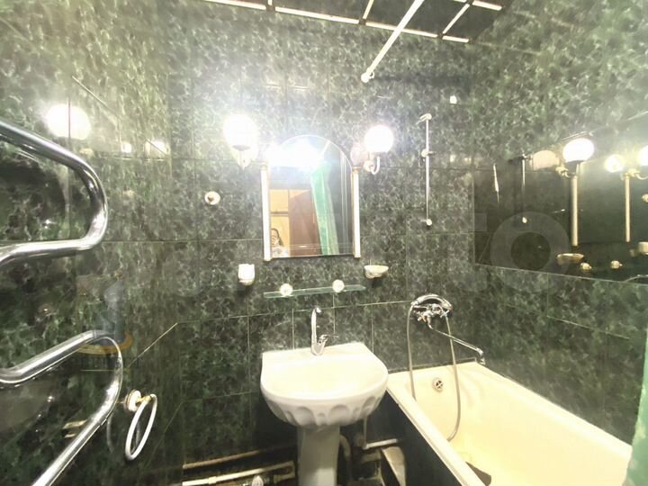 3-к. квартира, 81,5 м², 4/4 эт.