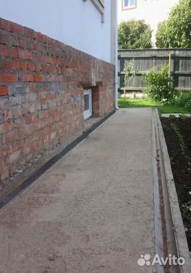 Бригада строителей, дома, кровля, фасад, фундамент