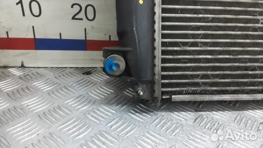 Радиатор интеркулера toyota hilux RN70 (6TD02YE01)