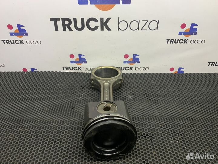 21907444 Поршень с шатуном Renault T, Volvo FM