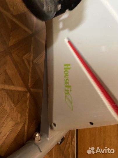 Велотренажер housefit