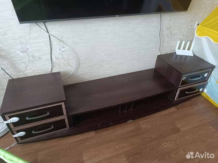 Полка под телевизор бу