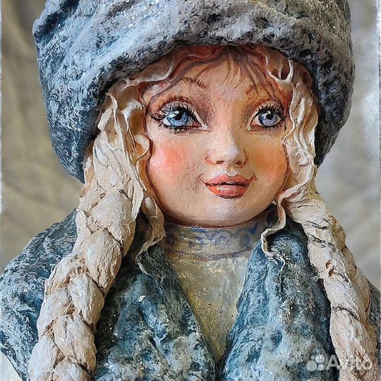 Дед Мороз и Снегурочка под елку