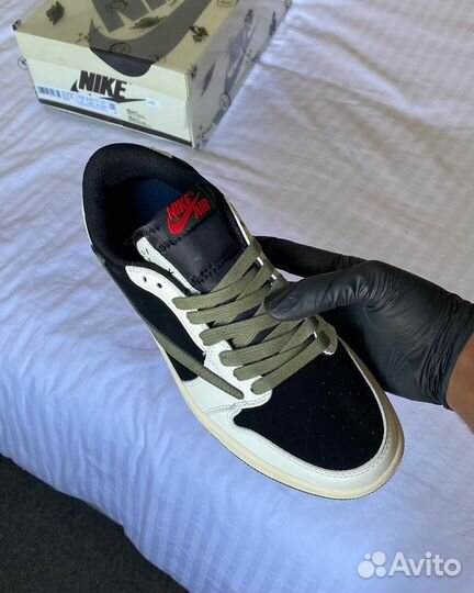 Travis Scott X Air Jordan 1 Retro Low OG Olive