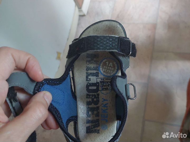 Сандалии детские