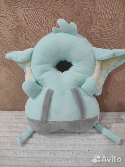 Защита головы малыша от падений (рюкзак-защита)