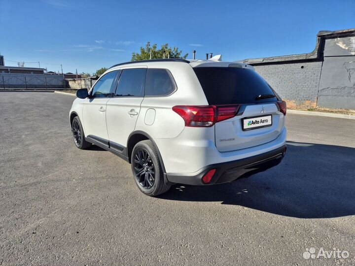 Mitsubishi Outlander 2.0 CVT, 2020, 48 479 км