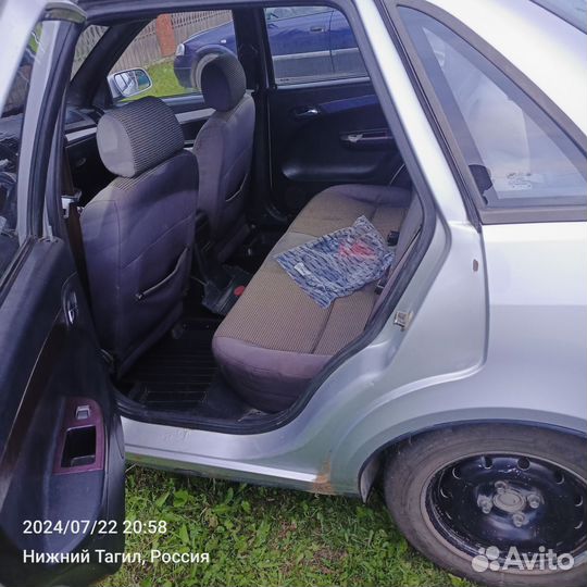 LIFAN Breez (520) 1.6 МТ, 2008, 195 000 км