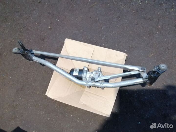 Трапеция стеклоочистителей Renault Logan 2 Sandero