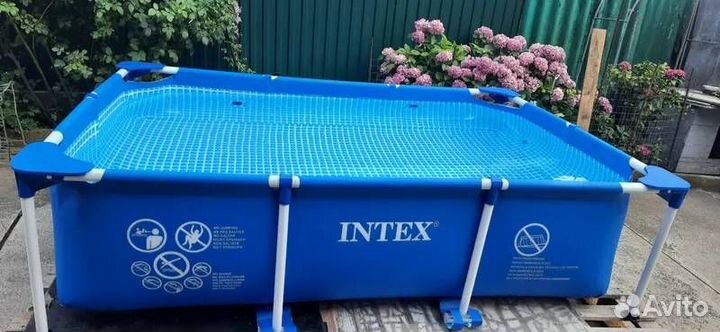 Каркасный прямоугольный бассейн Intex 260х160х65см