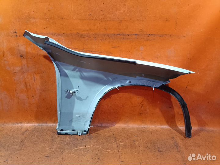 Крыло левый Bmw X1 E84-VL32