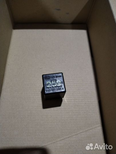 Звуковое реле 259 vag 038145255a