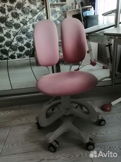 Растущая парта и стул