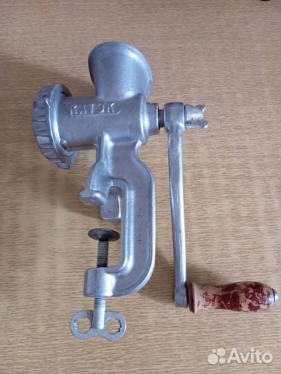 Мясорубка СССР с приставкой - соковыжималкой