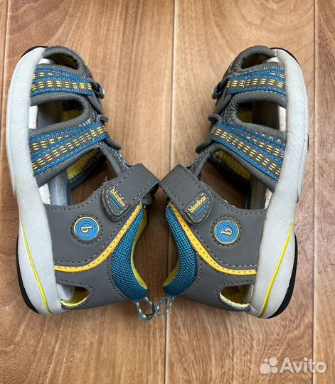 Сандалии (22 размер)