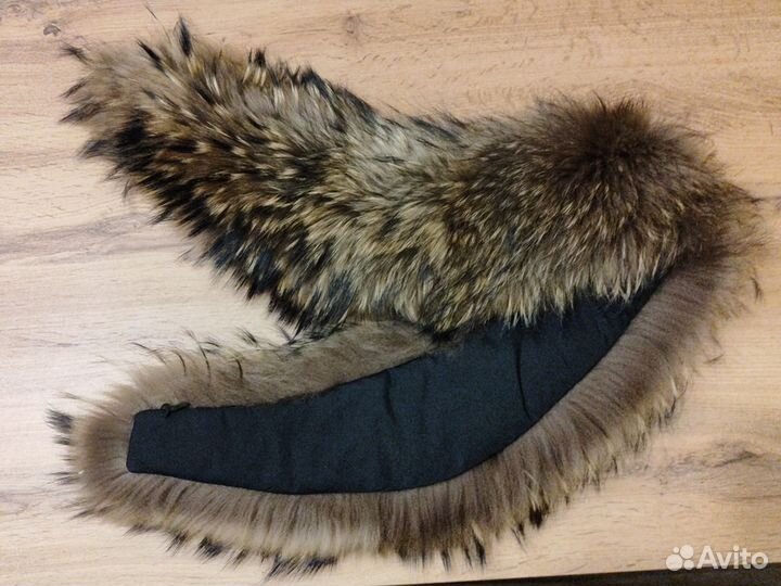 Меховой воротник енот
