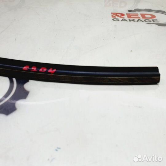 Уплотнитель панорамной крыши Mercedes-Benz C-Class