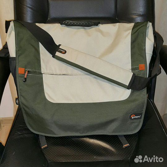 Сумка для ноутбука и документов Lowepro для геймер