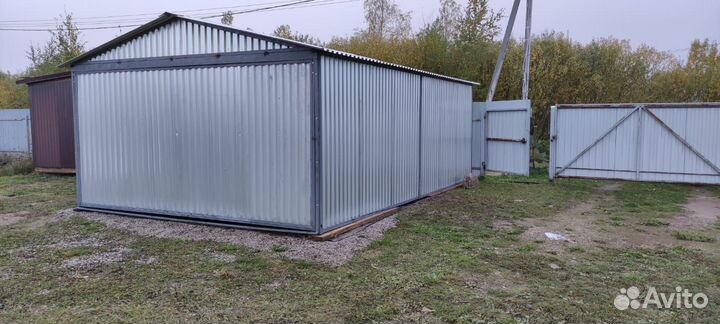 Гараж-пенал Хозблок из металлопрофиля