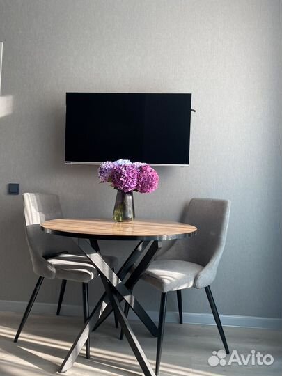 Стол и 2 стула