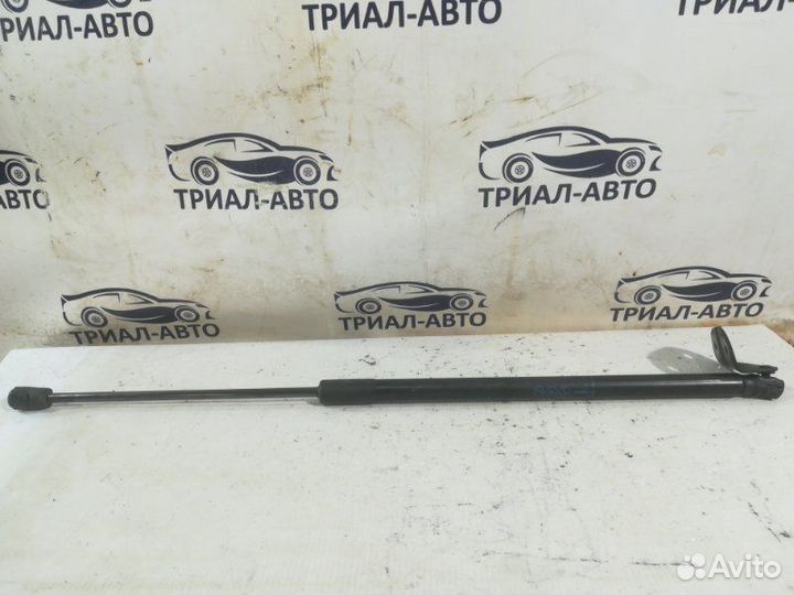 Амортизатор багажника Astra J