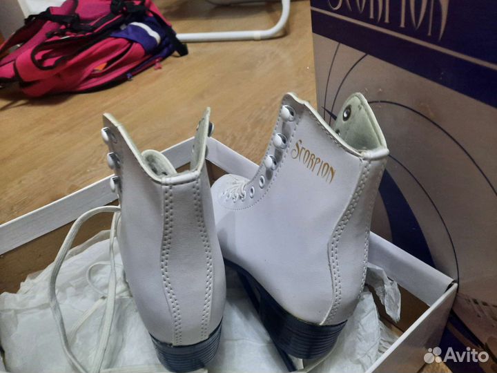 Коньки детские новые