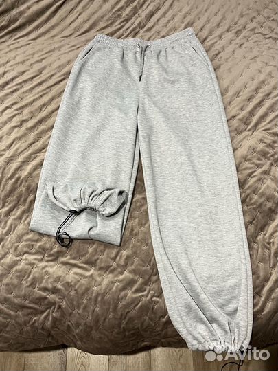 Спортивные брюки женские