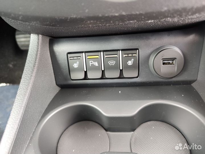 ВАЗ Largus Cross 1.6 МТ, 2024