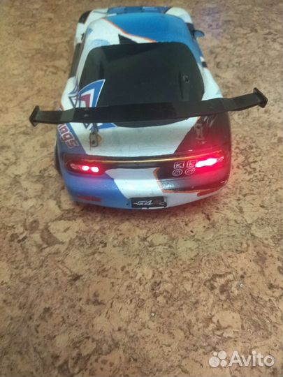 Продам rc модель 1/10 team magic e4d