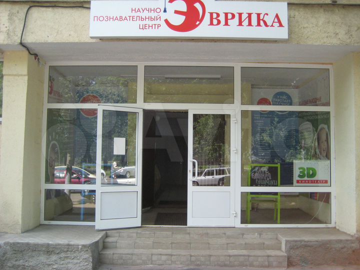 Здание, 1071 м²