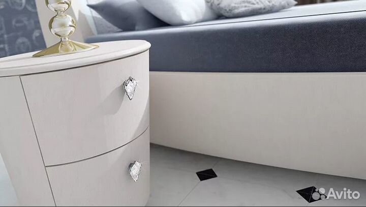 Тумба прикроватная Verda