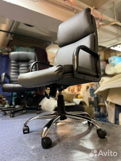 Кресло офисное компьютерное
