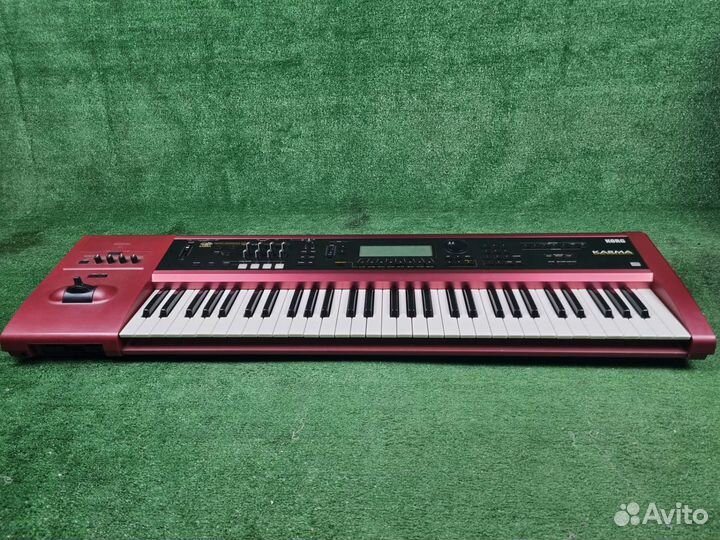 Синтезатор Korg Karma