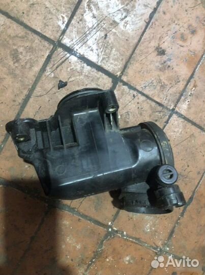 Корпус термостата Volkswagen Polo 2000
