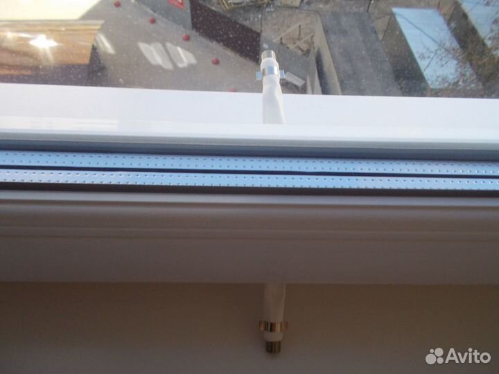 Переходник для пластиковых окон без сверления