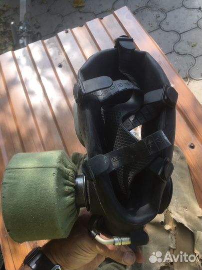 Противогаз