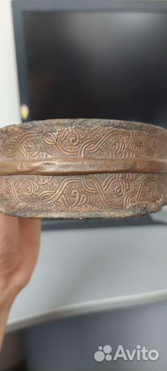 Стремя с орнаментом